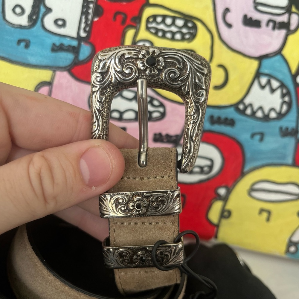 Amiri Western Engraved Buckle Suede Belt